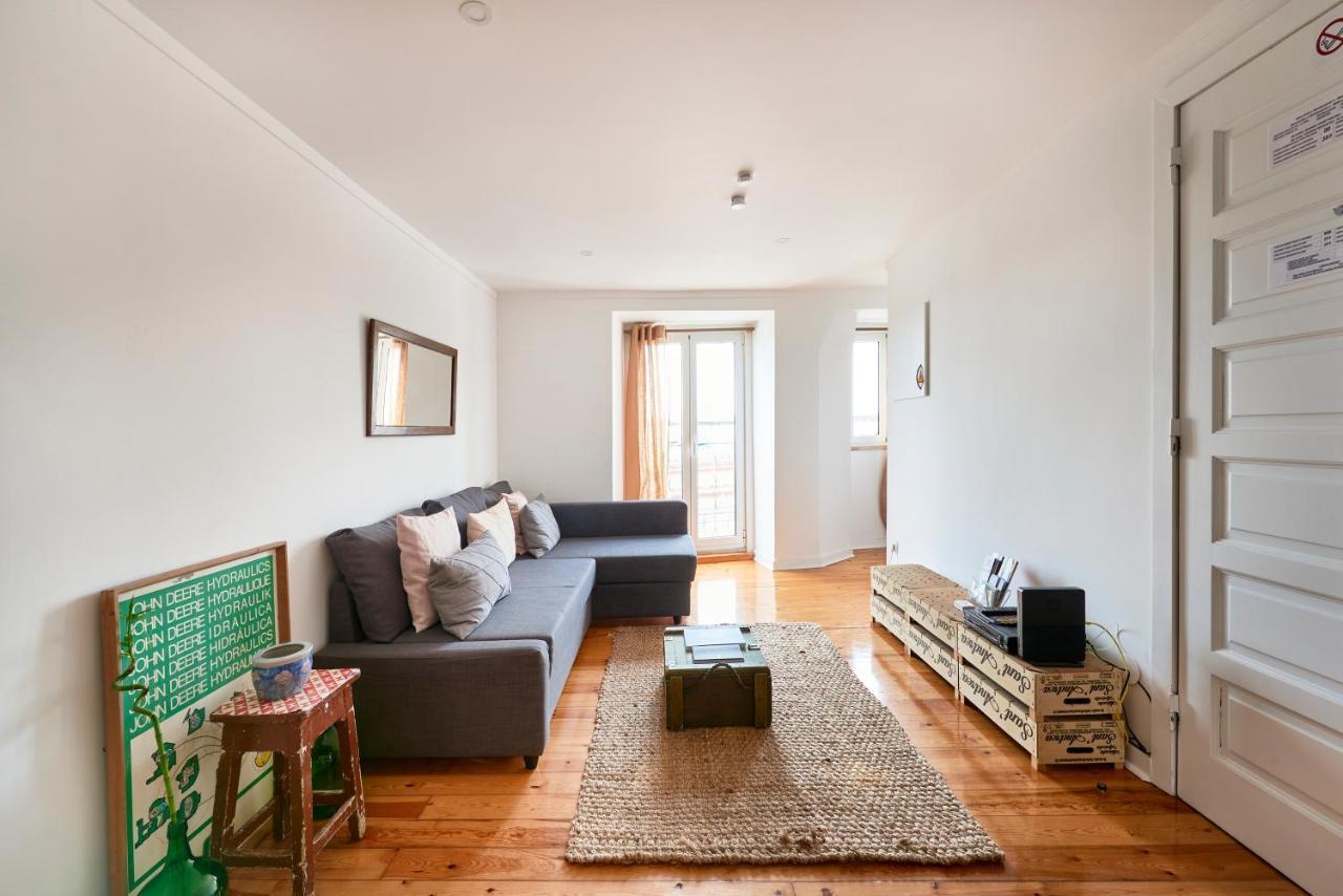 Cozy Flat In Santa Apolonia Apartment Lisbon Exterior photo